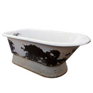 Unusual Antique Pedestal Bath Tub, 5’-0